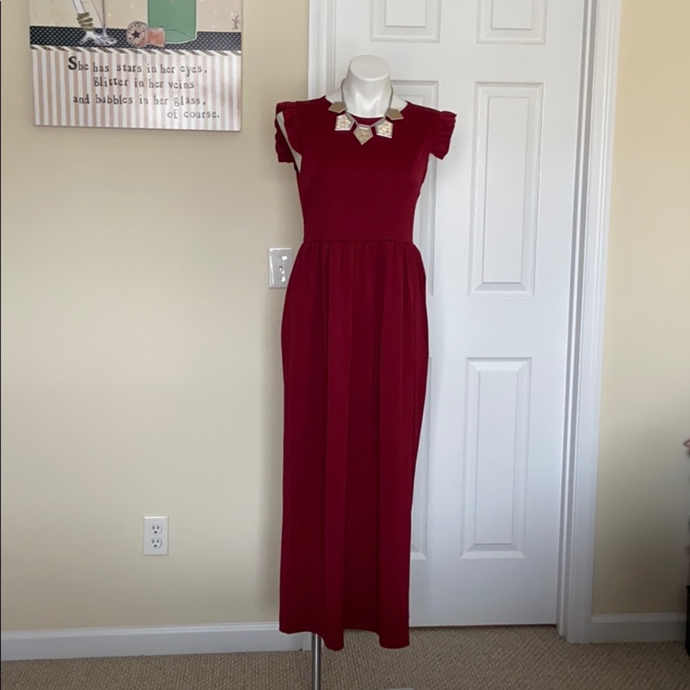 Elegant Round Collar Sleeveless Shift Dress